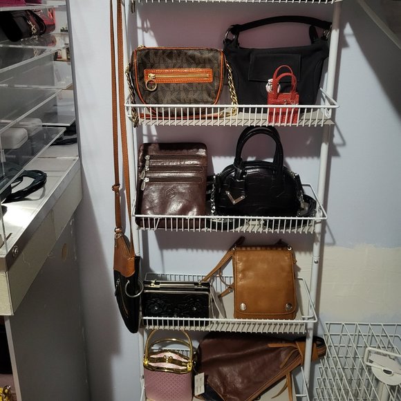 Meet your Posher, Josie - Picture 3 of 7